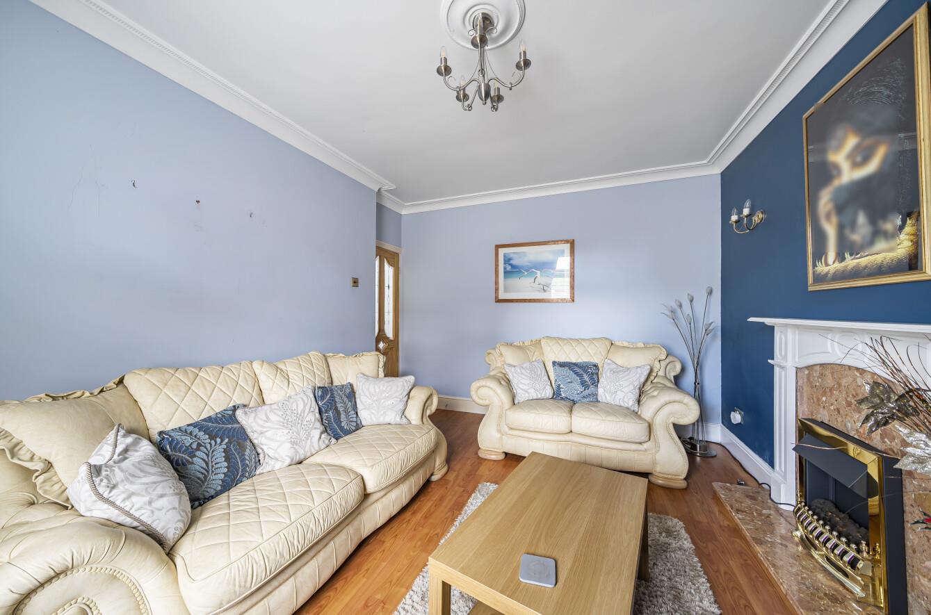 Pen-Yr-Alley Avenue, Skewen, Neath, SA10 6DS